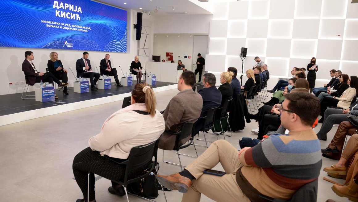 Други циклус програма „Моја прва плата“ – око 9.000 младих добија прилику да заснује први радни однос