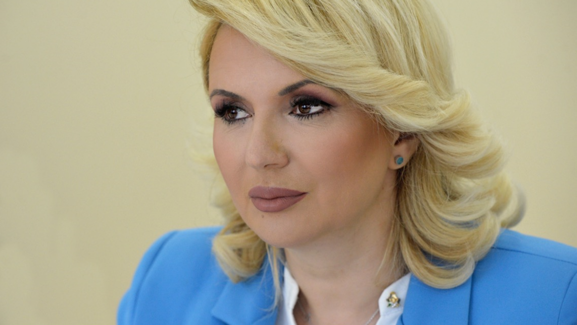 Министарка Кисић честитала предстојећи Ускрс