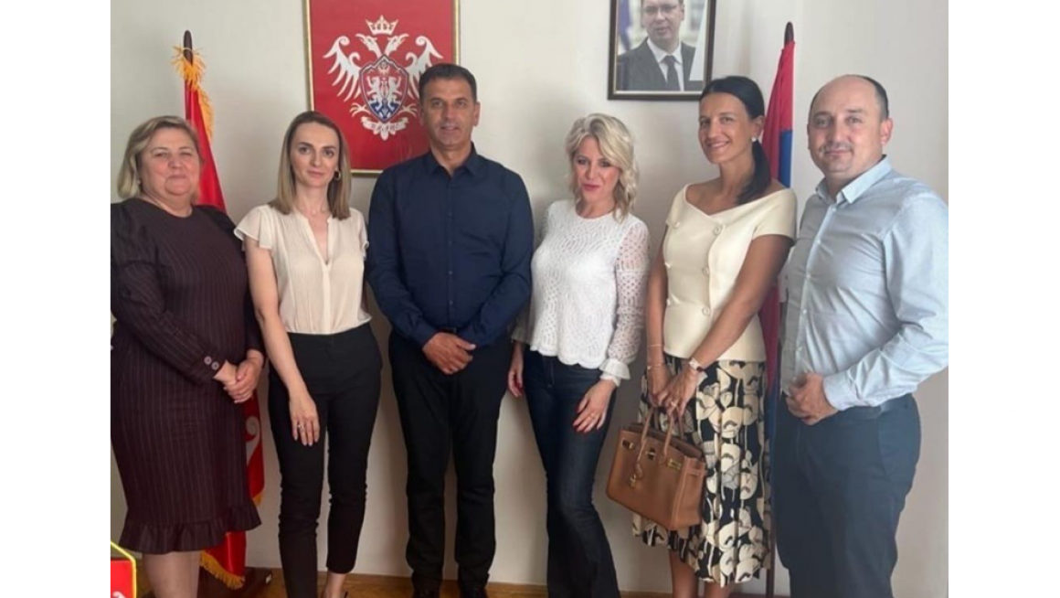 Унапређење положаја особа са инвалидитетом у општини Блаце