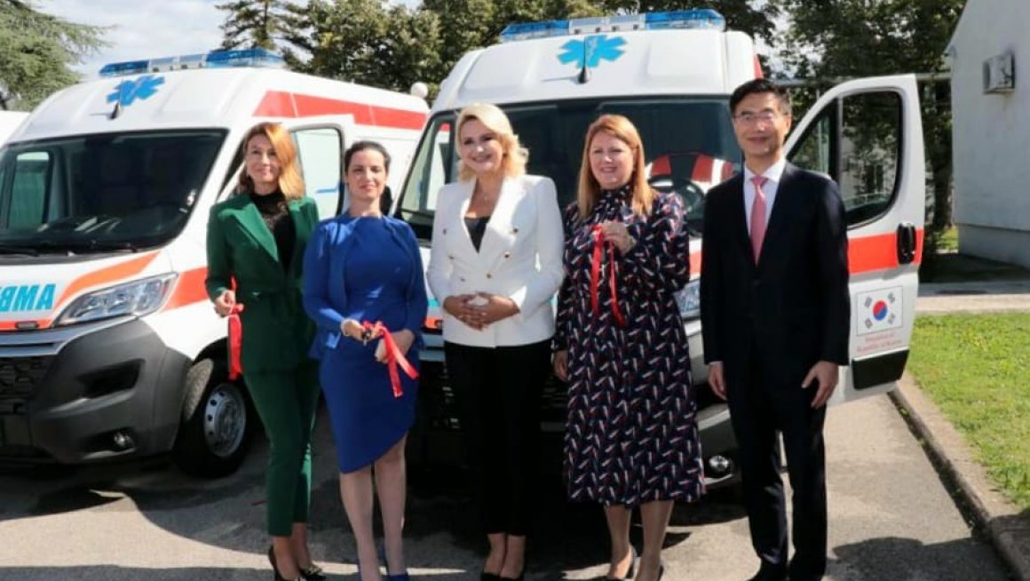 Возила за три установе социјалне заштите