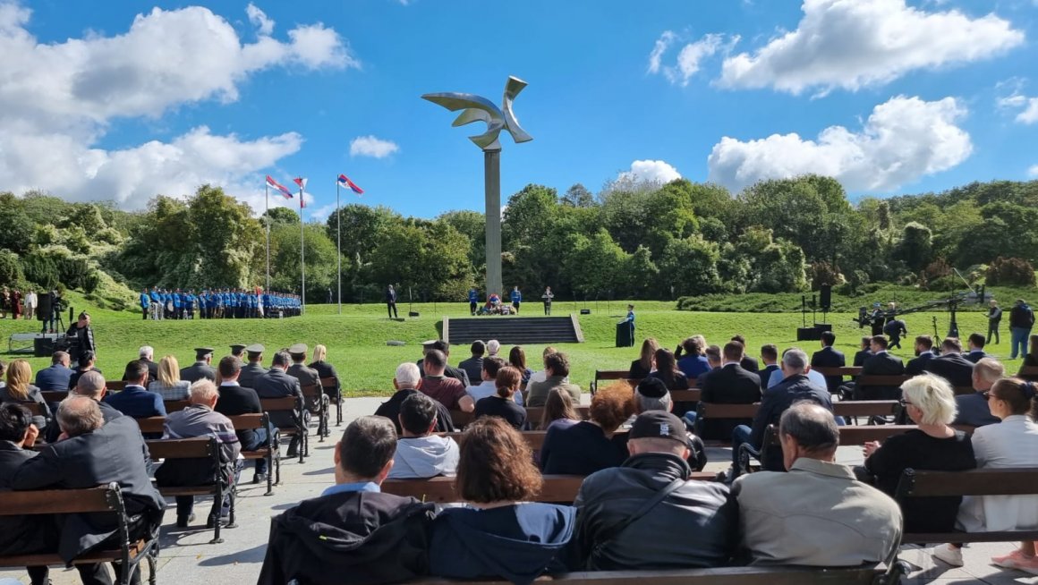 Обележен Дан сећања на страдање Срба, Рома и Јевреја