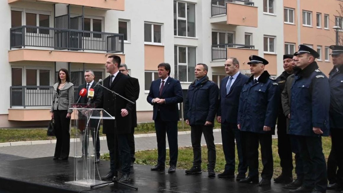 Помоћница министра на додели кључева у Краљеву