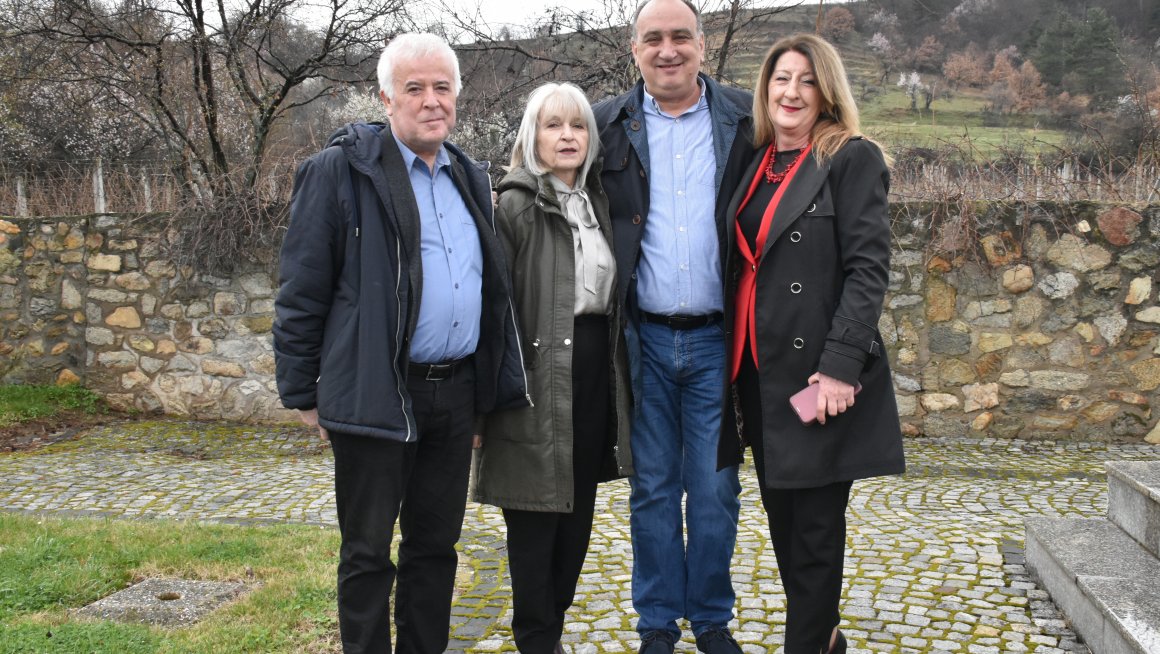 Министар Селаковић обишао Српско војничко гробље у Битољу