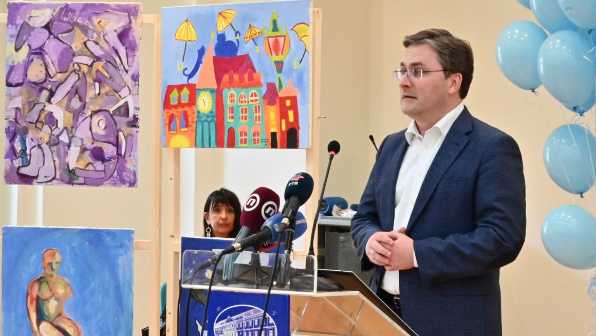 Министар Селаковић на обележавању Светског дана особа са аутизмом