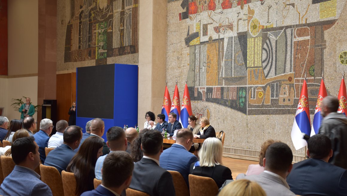 Општинама и градовима 600 милиона динара за област социјалне заштите