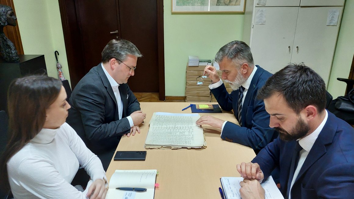 Изградња меморијалних центара посвећених јасеновачким жртвама у Доњој Градини и Београду