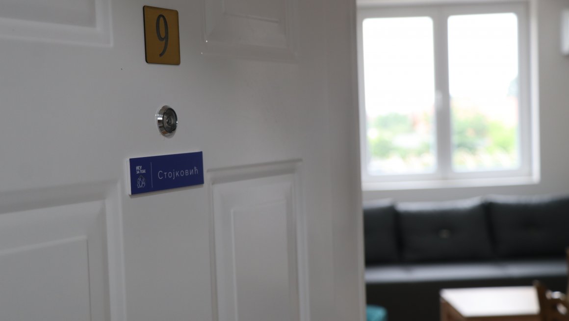 Министар Селаковић на додели кључева за 75 корисника социјалних станова у Свилајнцу