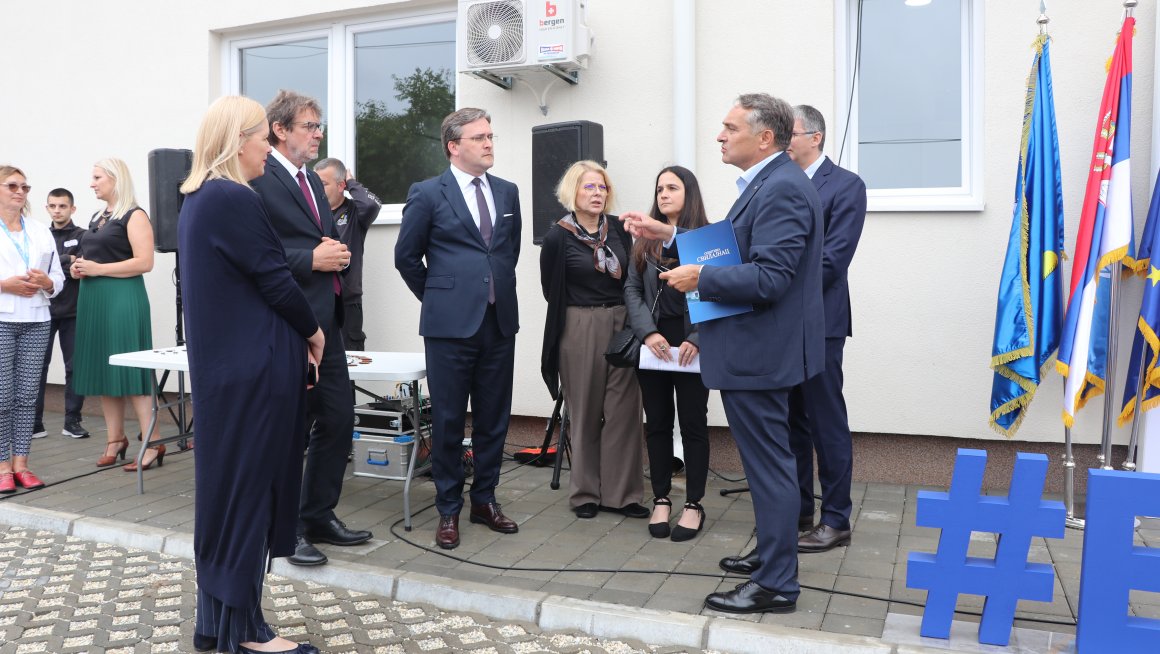 Министар Селаковић на додели кључева за 75 корисника социјалних станова у Свилајнцу