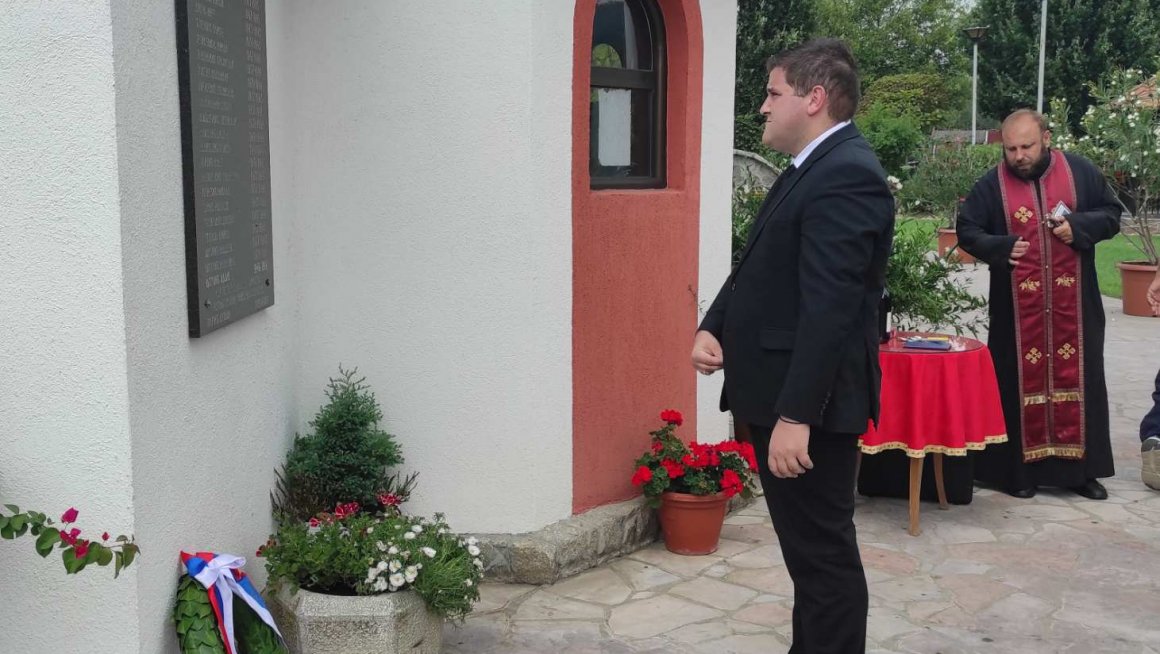 Ковачевић на помену  погинулима у ратовима деведесетих