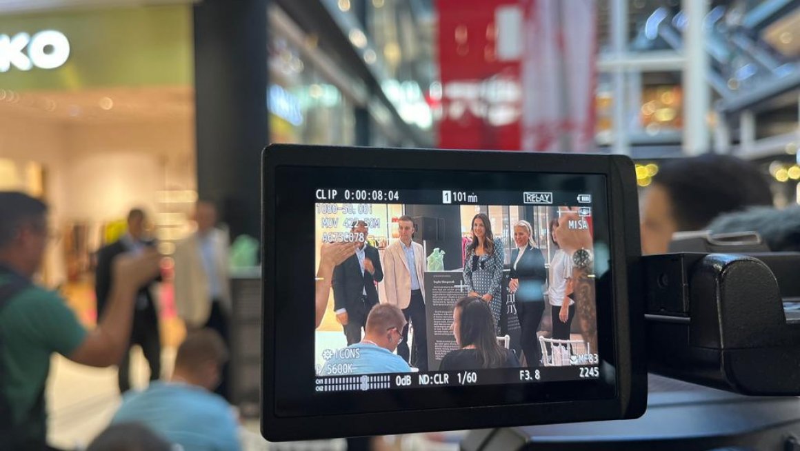 Помоћница министра Барошевић на промоцији књиге Ђорђа Митровића ,,Дрвене лутке“