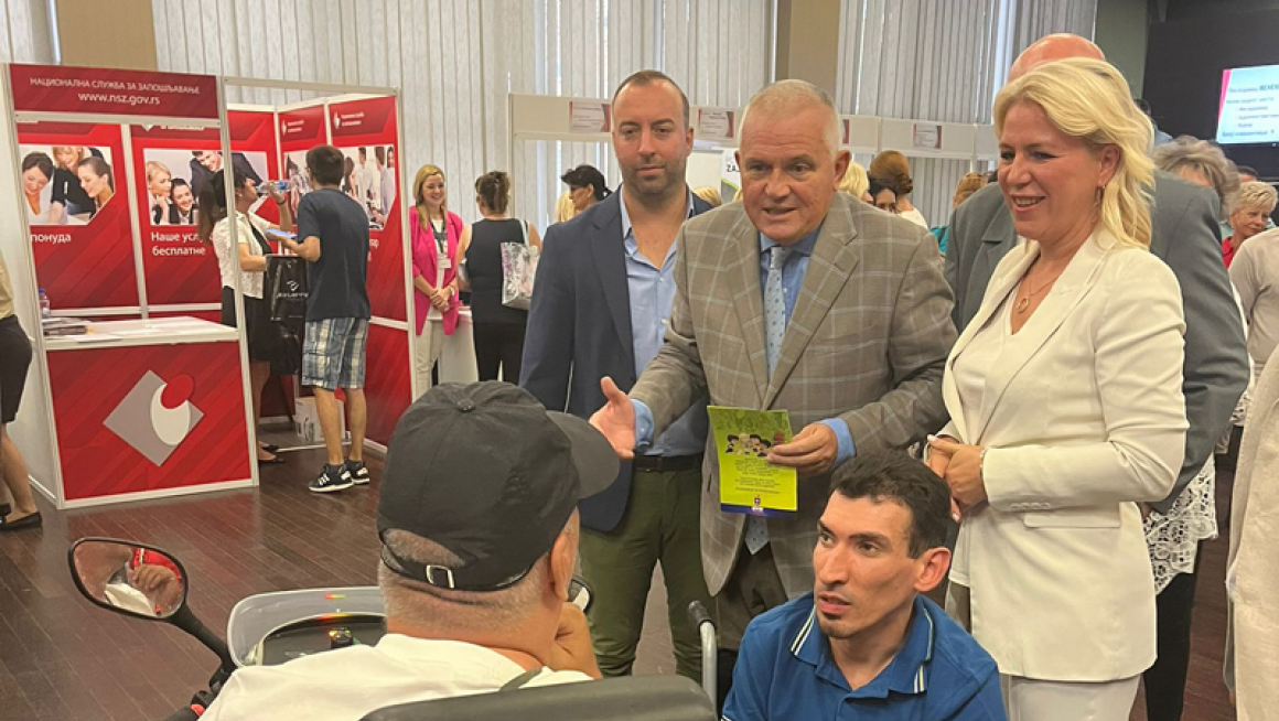 Барошевић на Сајму за запошљавање особа са инвалидитетом