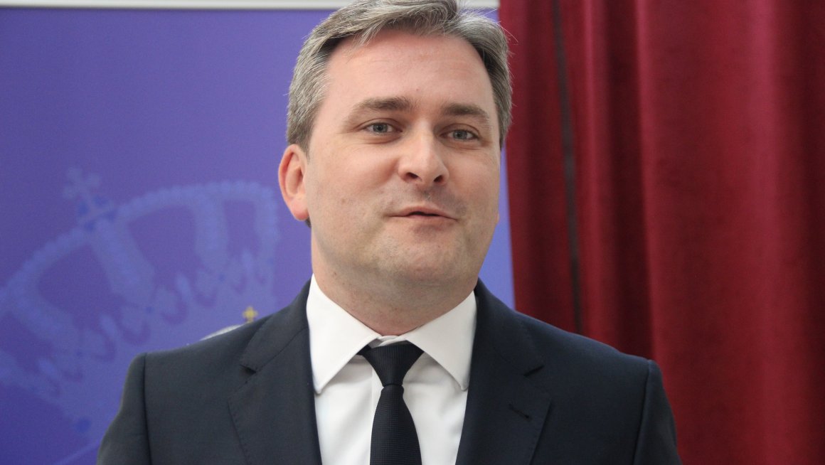 Министар Селаковић данас у Медвеђи доделио прве групне Борачке споменице