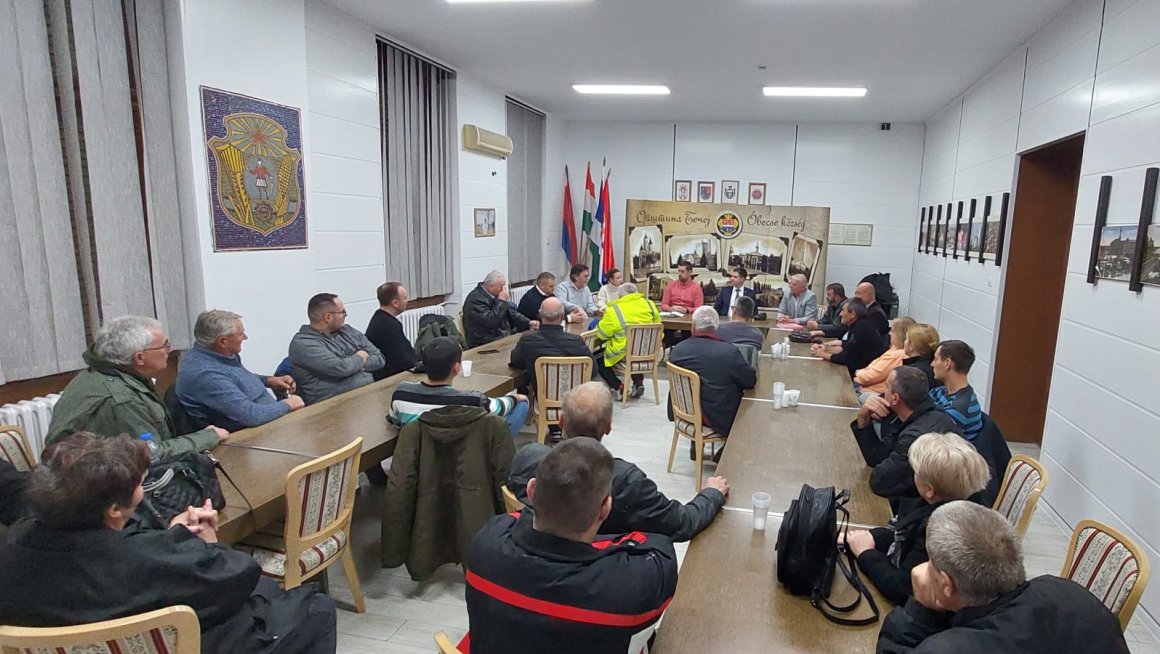 Дејан Антић у радној посети представницима борачких удружења у Бечеју