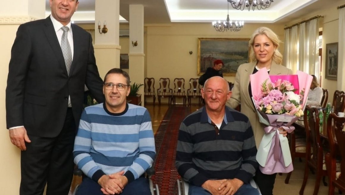 Барошевић - Успешно реализован пројекат ,,Без баријера до институција“ у Шапцу