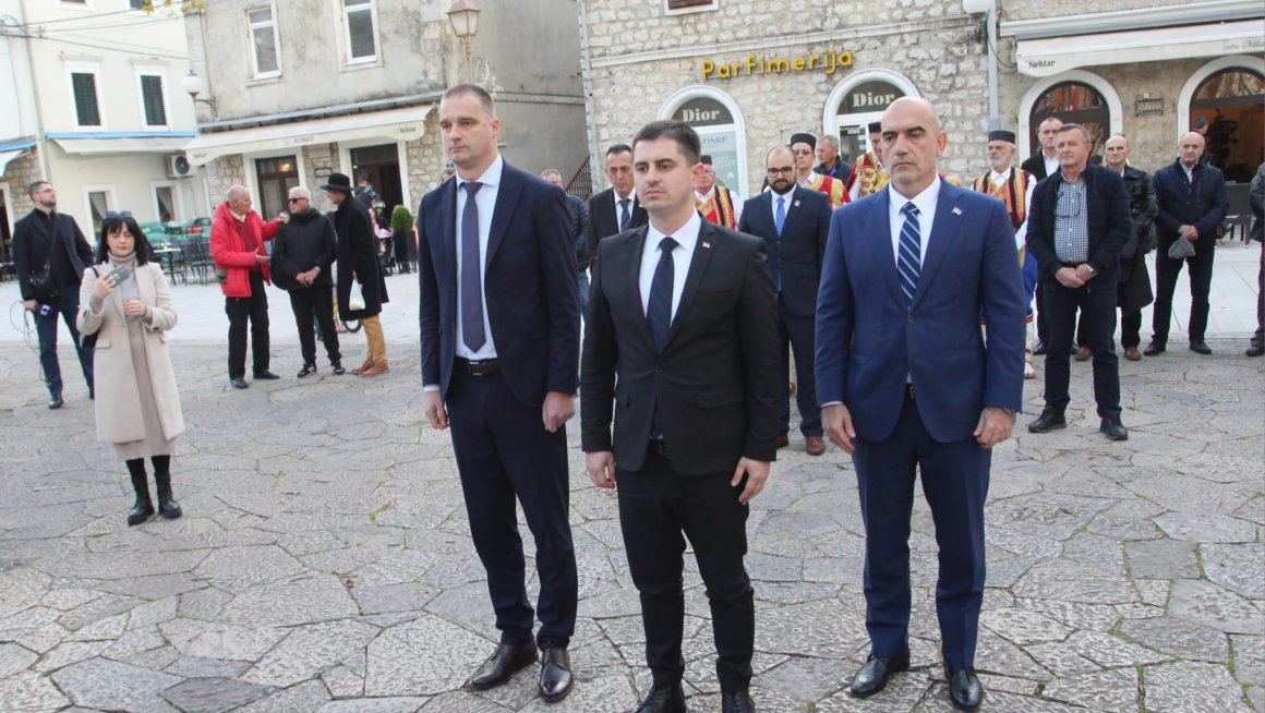 Дејан Антић одао почаст српским добровољцима и ослободиоцима Требиња из 1918. године