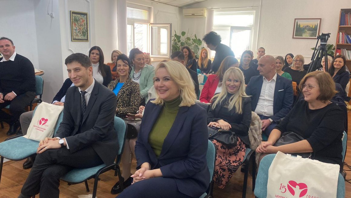 Државни секретар Пајкић на свечаности у  Центру за породични смештај и усвојење Београд