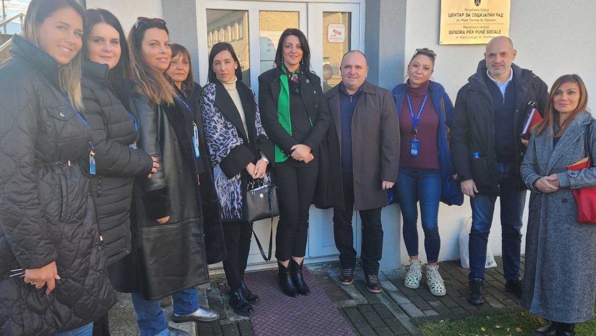 Представници  Министарства за рад, запошљавање, борачка и социјална питања у мониторингу пројектних активности на југу Србије