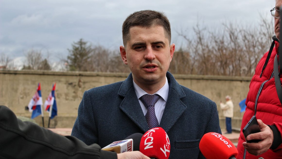 Дејан Антић на 82. годишњици пробоја логора на Црвеном Крсту