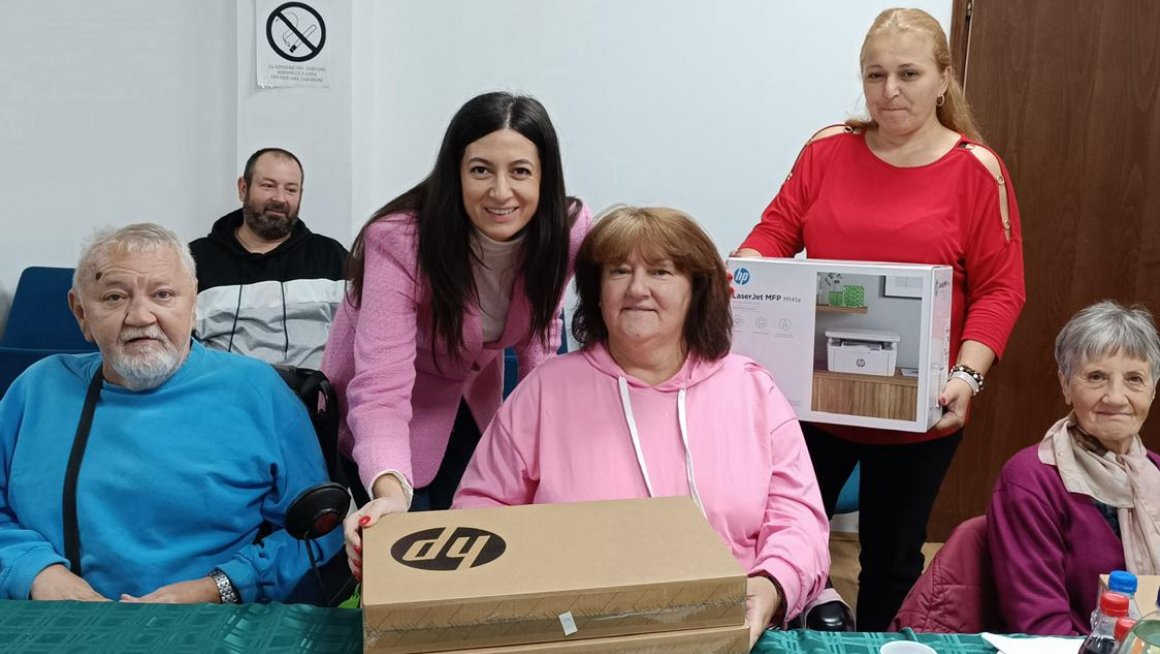 Министарство обезбедило компјутерску опрему за локалне организације Савеза дистрофичара Војводине