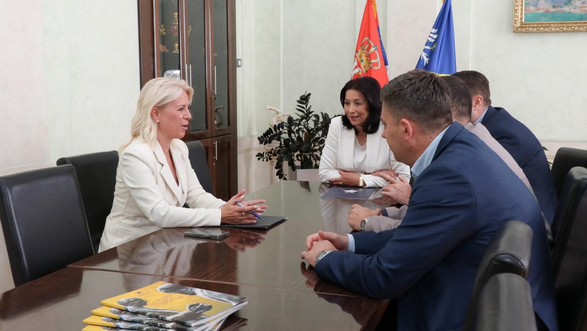 УЖИЦЕ БЕЗ БАРИЈЕРА