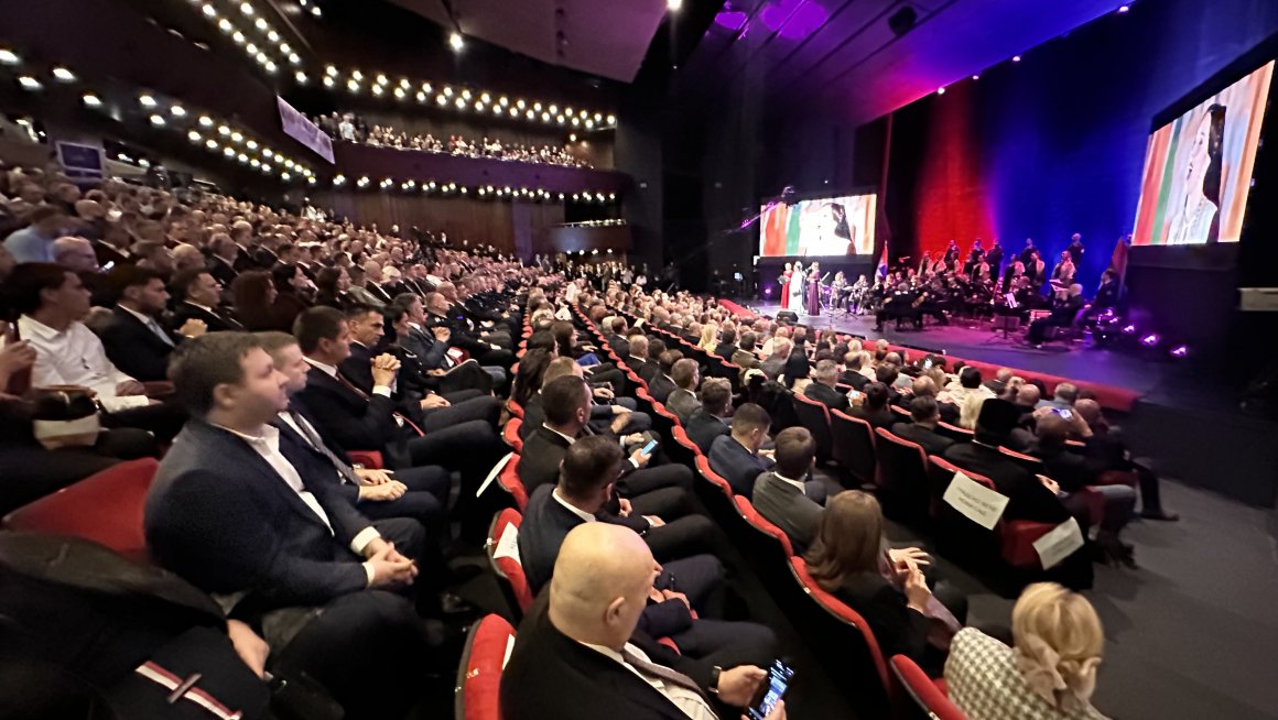 Обележен Дан српског јединства, слободе и националне заставе у Новом Саду