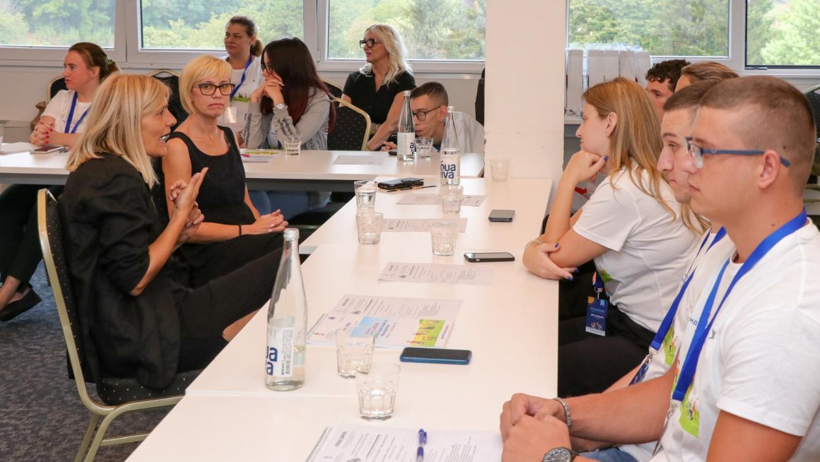 Отворена Летња школа за младе лидере са инвалидитетом у Врднику