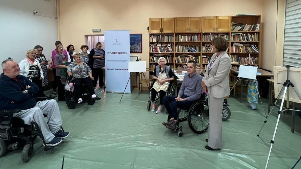 Ликовна колонија у Дому за одрасла инвалидна листа у Земуну – уметност која инспирише 