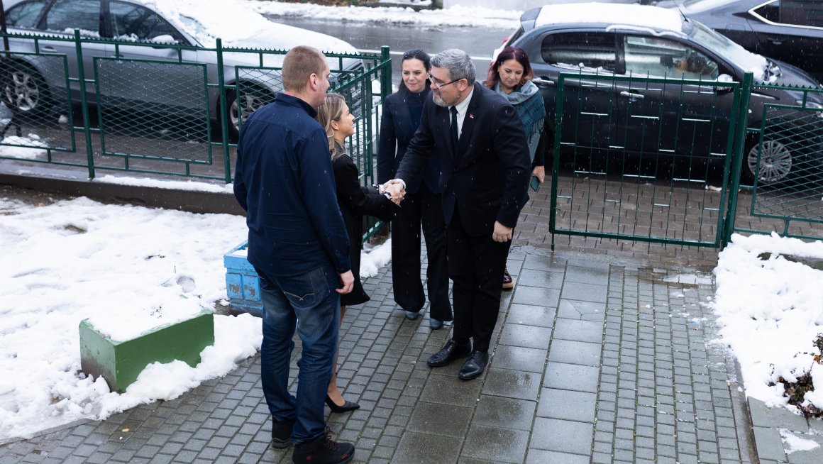 Министар Старовић обишао установе социјалне заштите у Крушевцу