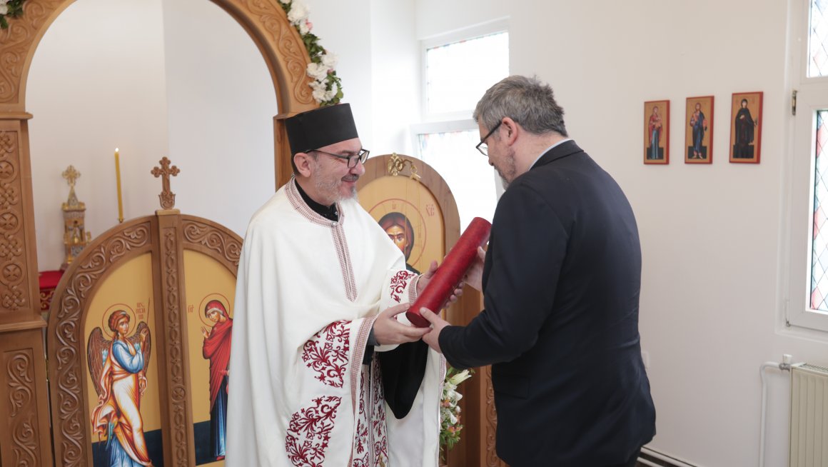 Министар Немања Старовић примио Архијерејску Грамату у Јагодини