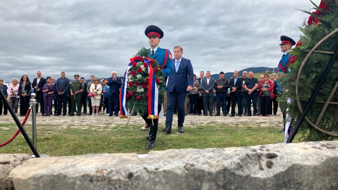 Гаравице код Бихаћа - 84 године од усташког злочина над 12.000 Срба