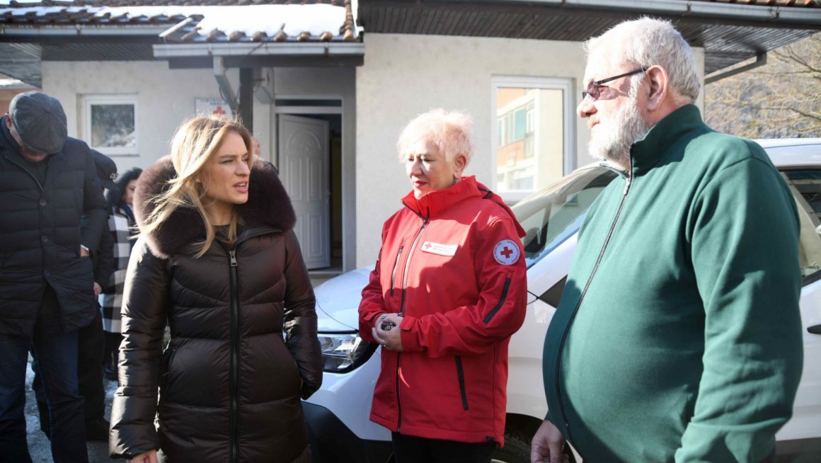 Ново теренско возило за лакше и брже пружање помоћи грађанима општине Мајданпек 