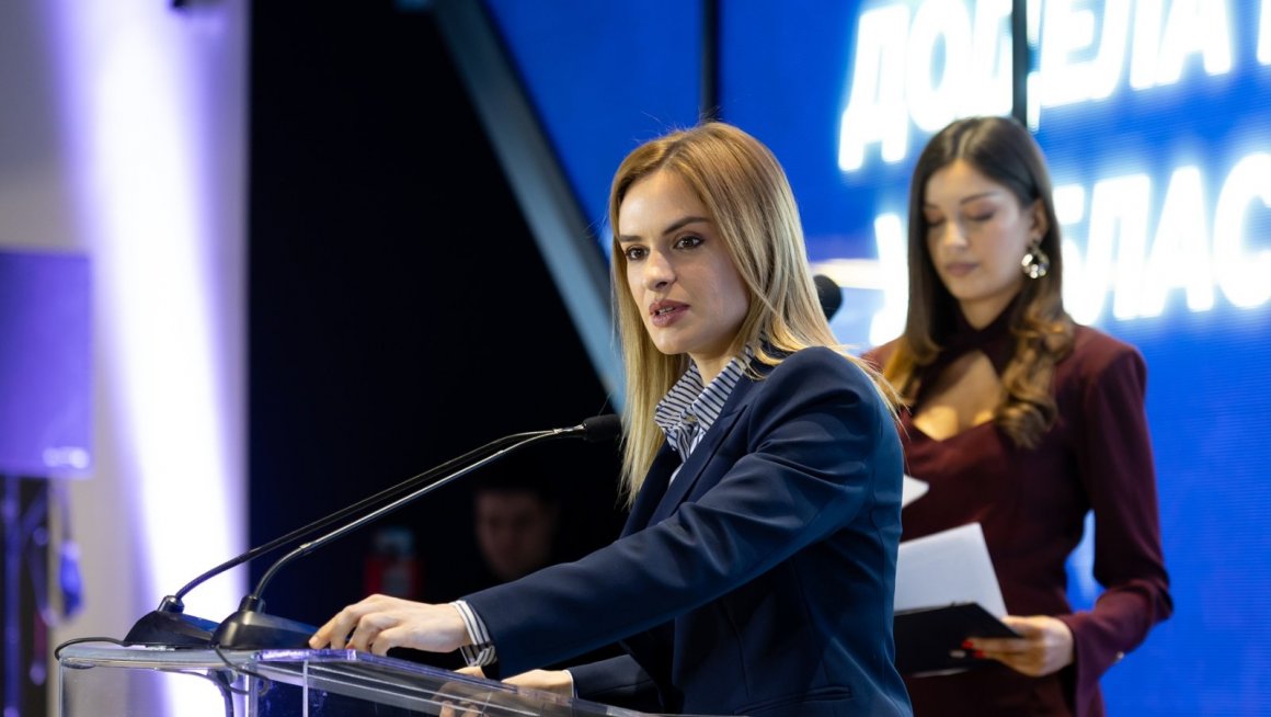 БЕЗБЕДНОСТ И ЗДРАВЉЕ НА РАДУ ПРИОРИТЕТ РАДНЕ АТМОСФЕРЕ У СРБИЈИ: Ђурђевић послодавцима уручила национална признања 