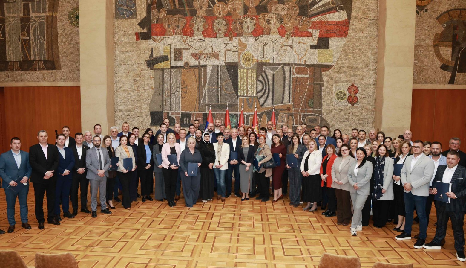 За услуге помоћ у кући и лични пратилац 600 милиона динара